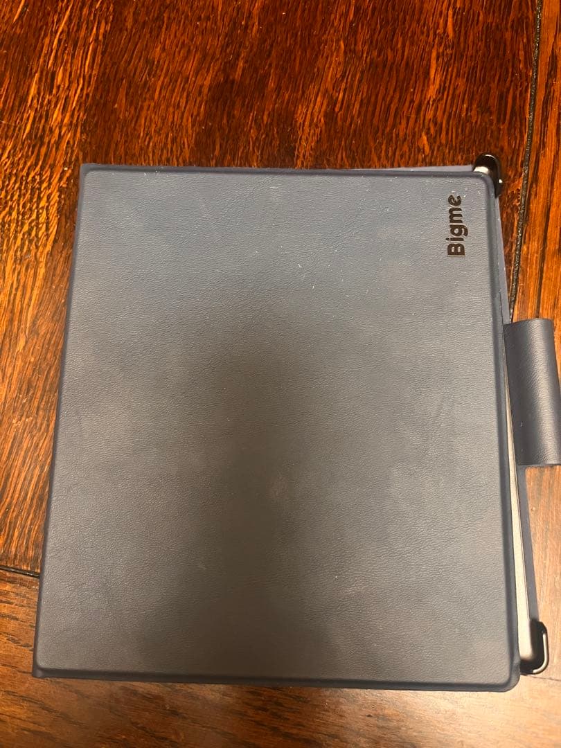 Bigme B751C 7インチ 電子書籍リーダー 本体と付属品