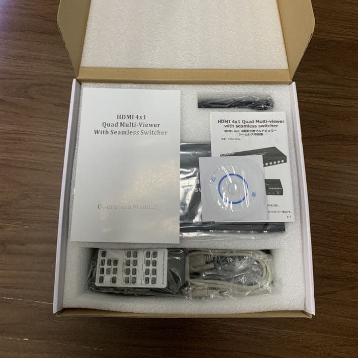 HDMI 4入力切替器(画面分割/入力機器をリモコン操作可)HDS841SL