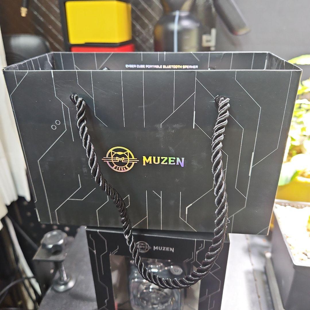 MUZEN CYBER CUBE ポータブルBluetoothスピーカー