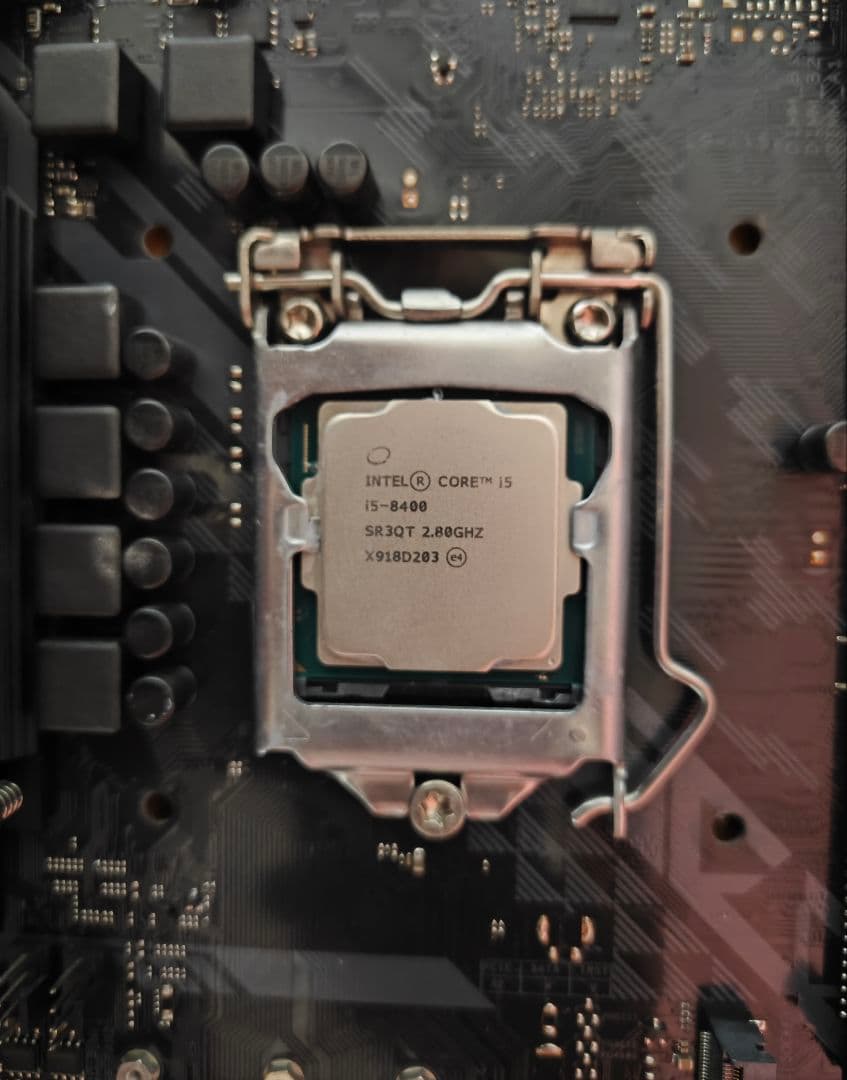 ASUS TUF H370 CPU:i5-8400 メモリ:DDR4 16GB