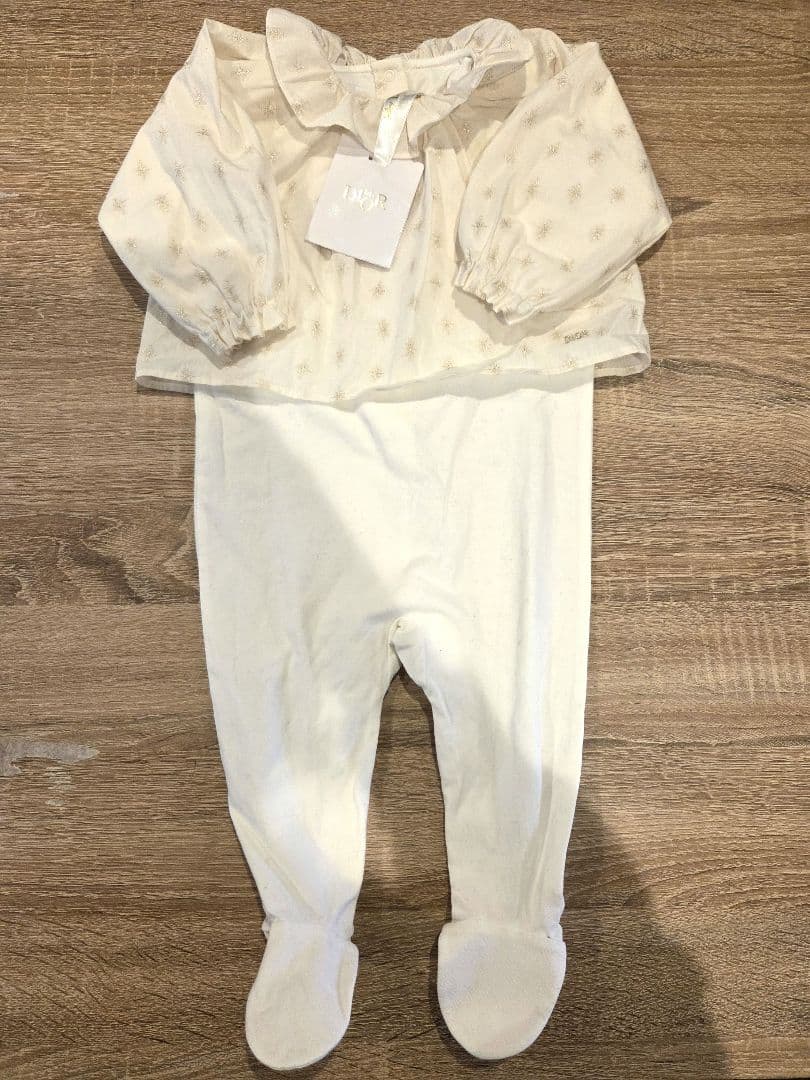 Dior 星柄ロンパース 6M