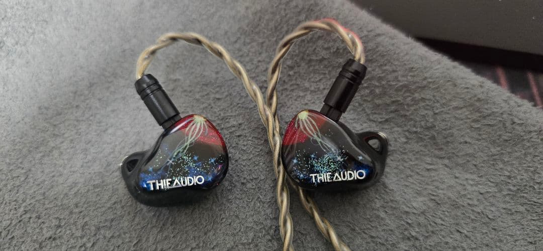 THIEAUDIO Hype10 保証書有り 値下げ交渉可