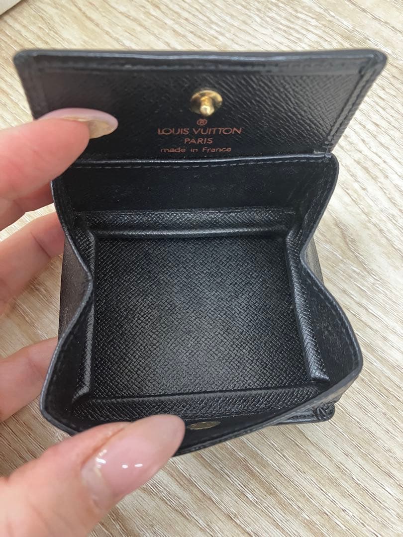 【美品】ルイヴィトン　ポルトモネボワット　エピ　黒　ケース　小銭入れ