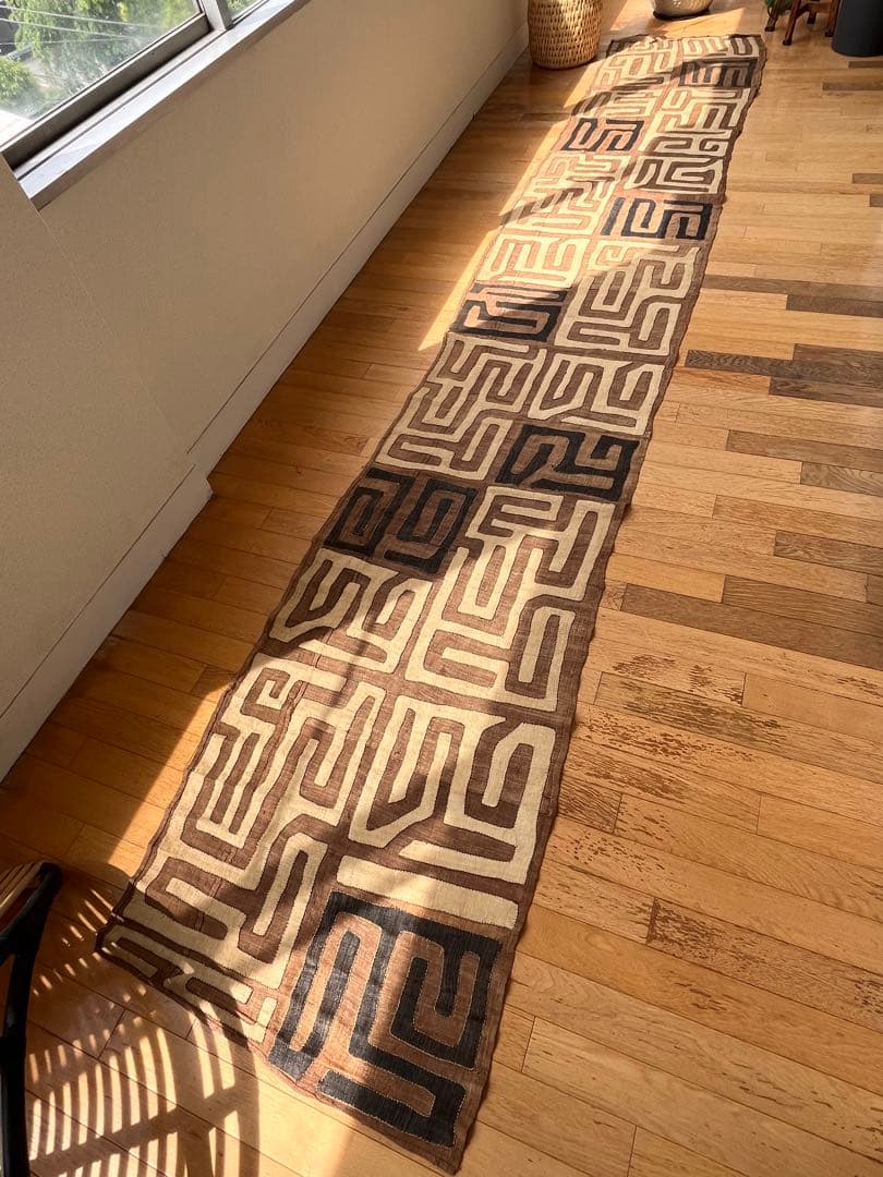 【希少・アフリカ クバ布 4m20cm】インテリアやアートに最適！