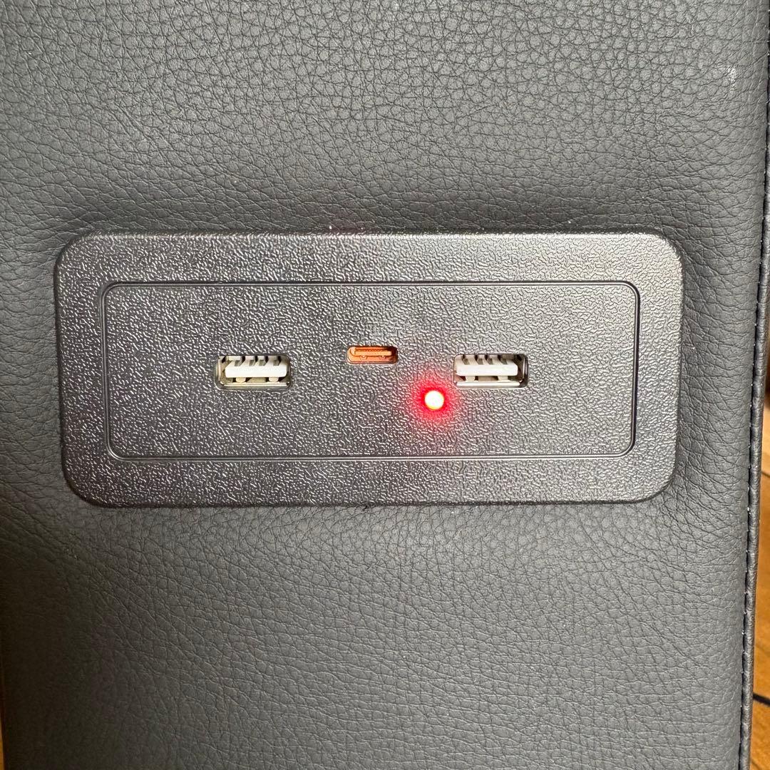 シエンタ アームレスト／コンソールボックス