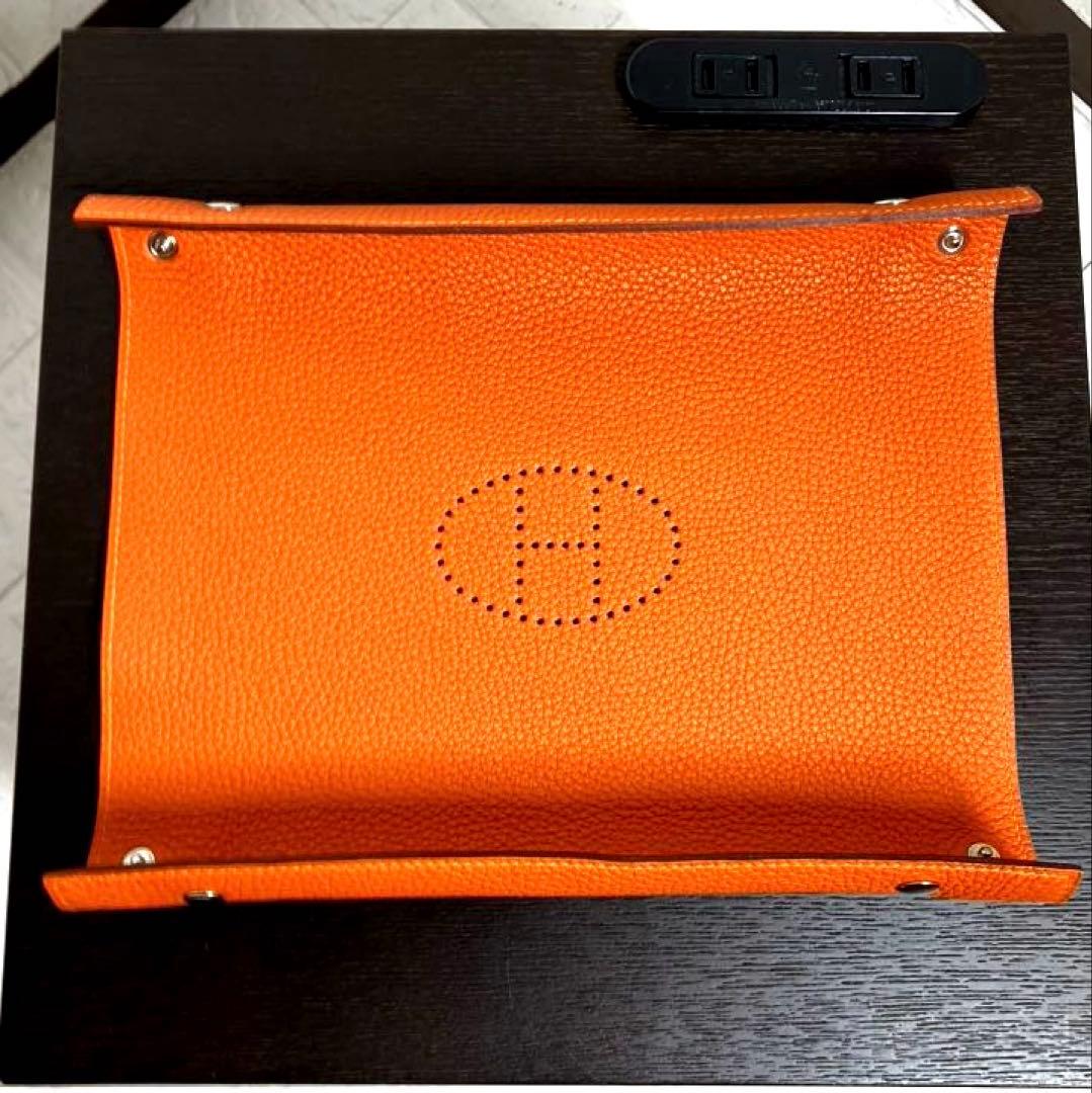 HERMES (エルメス) ヴィド・ポッシュ レザー トレイ
