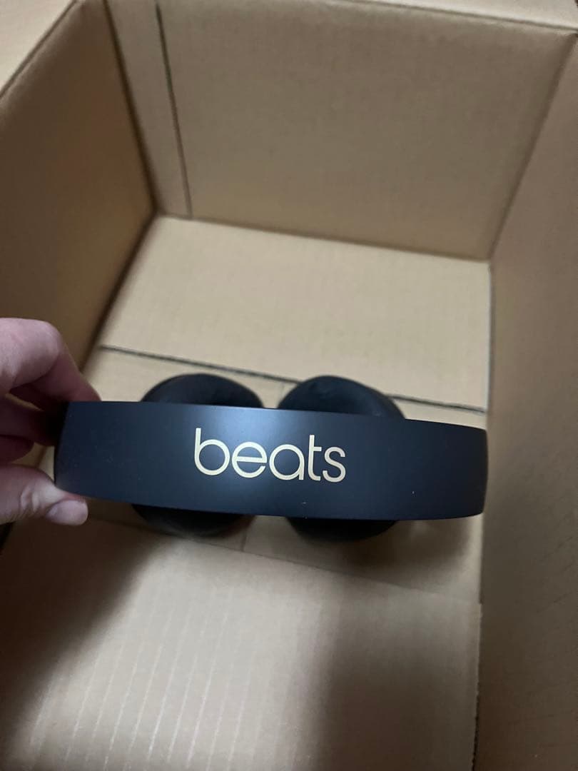 Beats Studio3 Wireless シャドーグレー