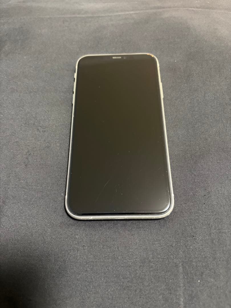 iPhone11 128GB ホワイト ジャンク ブラックアウト有／初期化済
