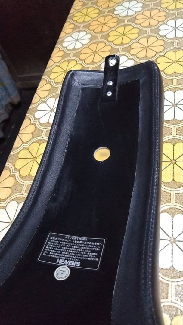 T*a様 ホンダ ブイツインマグナ250 HEAVEN'S コブラシート