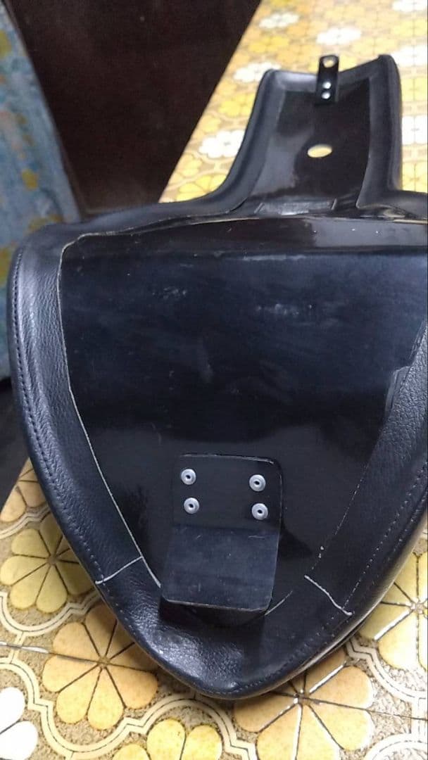 T*a様 ホンダ ブイツインマグナ250 HEAVEN'S コブラシート