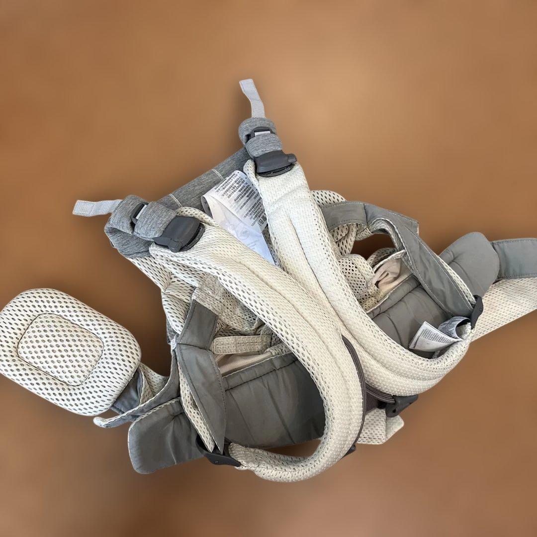 BABYBJÖRN 抱っこ紐 メッシュ クリーム　ハーモニー