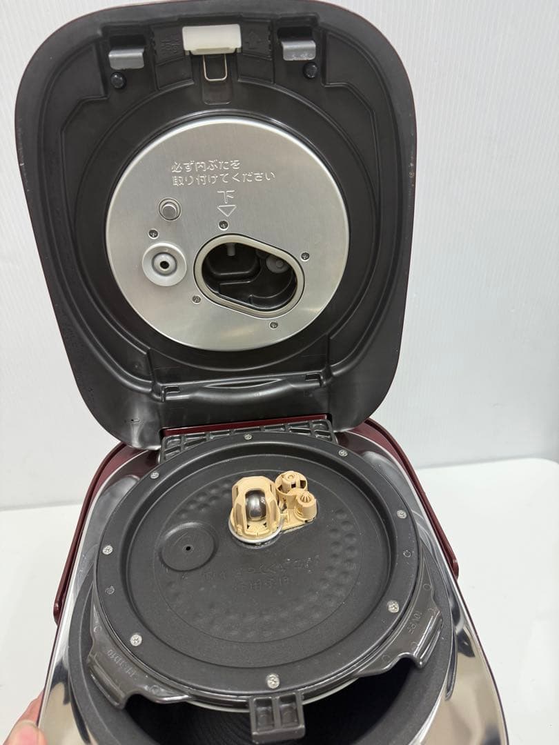 東芝 真空圧力IH炊飯器 RC-10VPH（グランレッド）