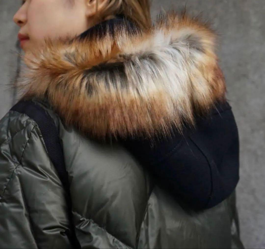 【新品未使用】sacai サカイ　カーキ×ネイビーダウンジャケット　サイズ 1