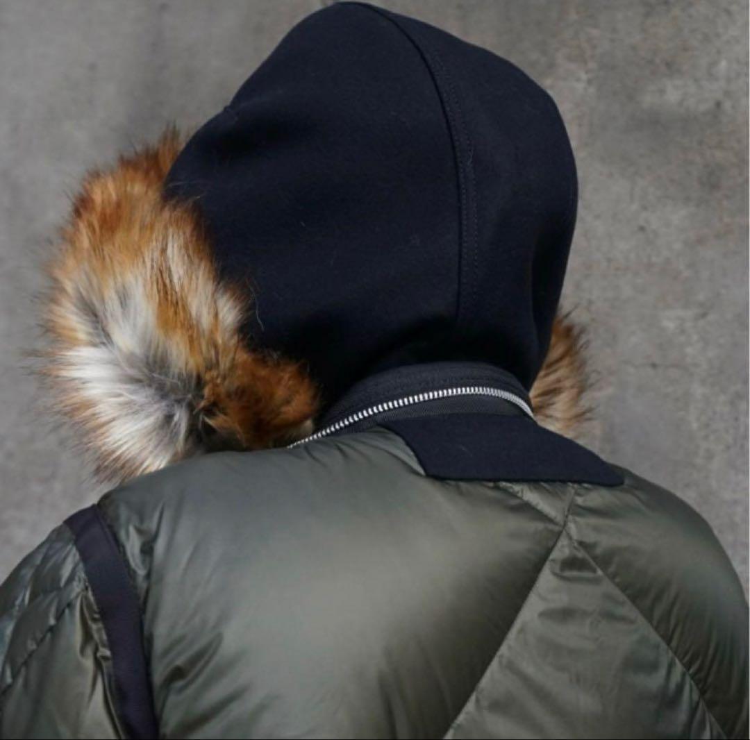 【新品未使用】sacai サカイ　カーキ×ネイビーダウンジャケット　サイズ 1
