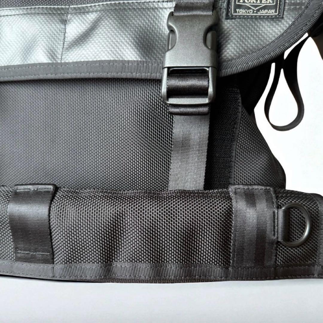 PORTER HEAT ポーター ヒート メッセンジャーバッグ S ライト点灯
