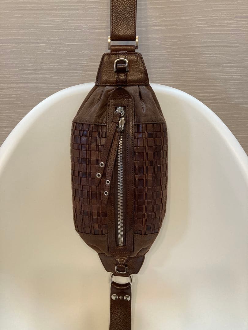 【銀座のマロニエゲートで購入】MSPC（エムエスピーシー）のボディーバッグ