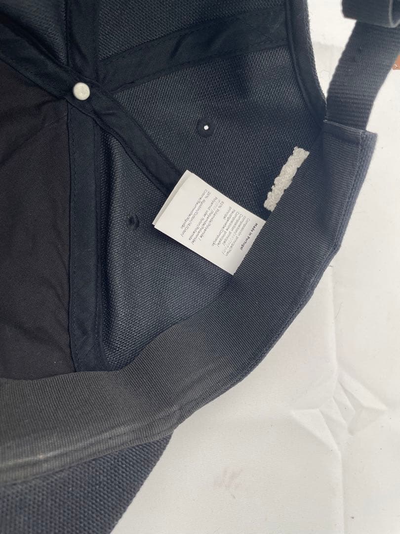 LOEWE ロエベ エンブロイダリー　ベースボールキャップ 黒刺繍ロゴ キャップ