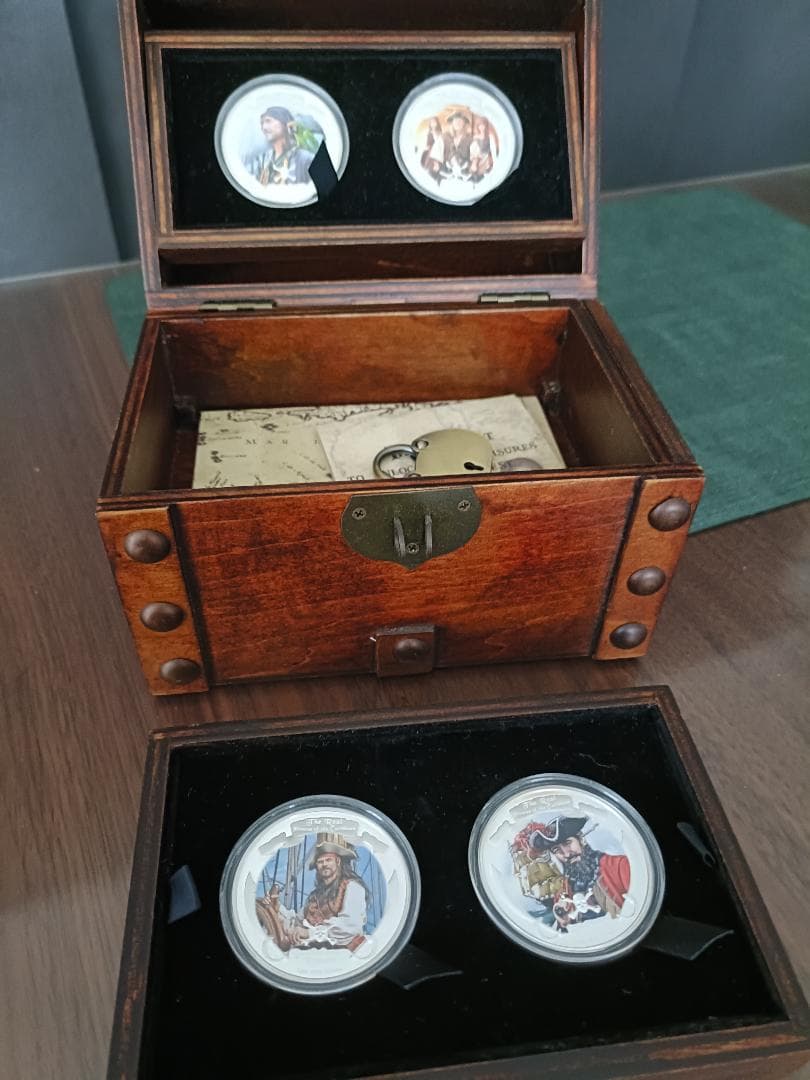 メダル純銀 海賊テーマ 999銀4個メダルセット