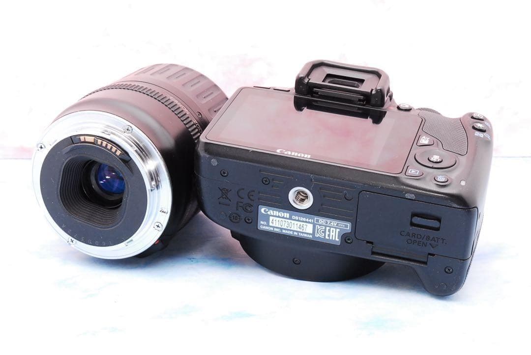 ★Canon Kiss X7★一眼レフカメラ★バッグ付★便利な高倍率レンズ