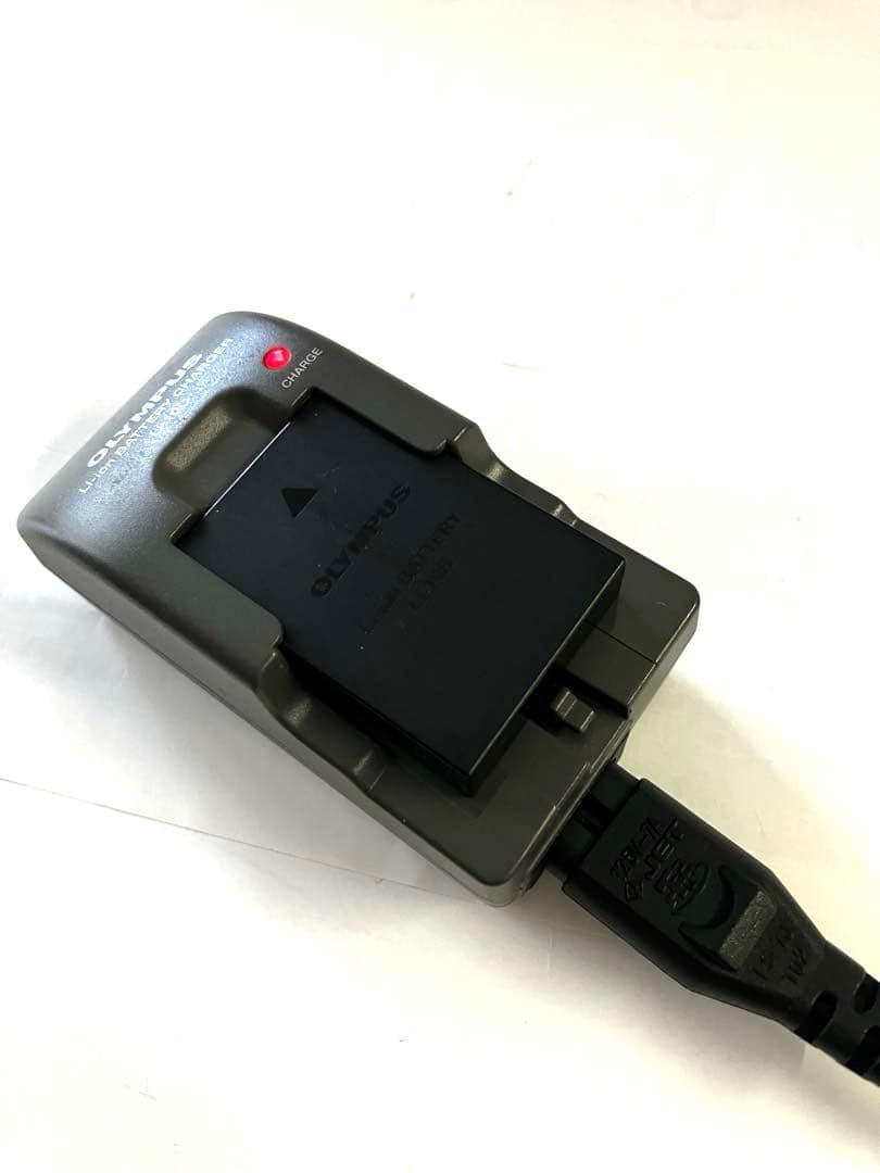 OLYMPUS μ-10 コンパクトデジタルカメラ シルバー