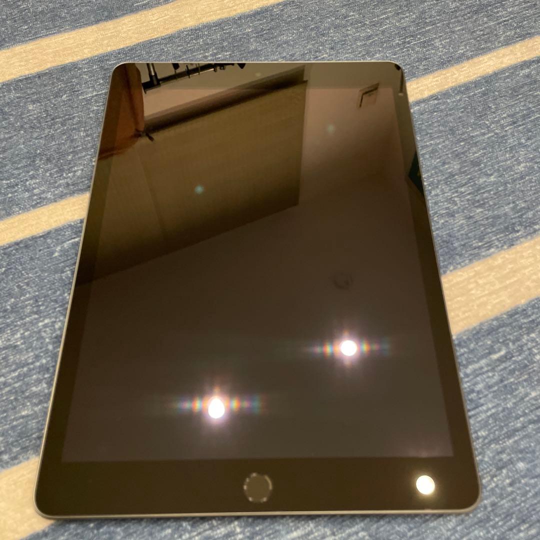 iPad第9世代 10.2インチ Wi-Fiモデルスペースグレー スタイラスペン