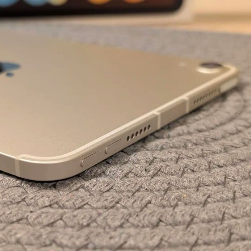 iPad mini 6 Cellular 64GB スターライト