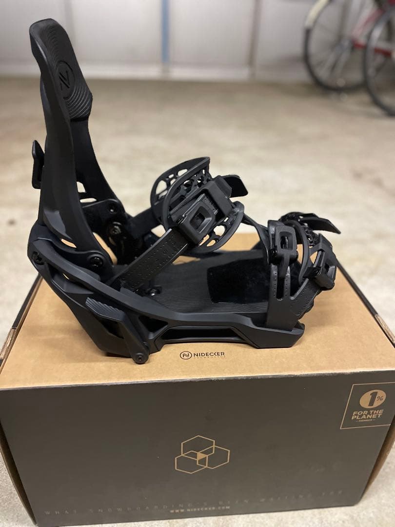 さ*う様 NIDECKER SUPERMATIC BLACK Mサイズ23-24