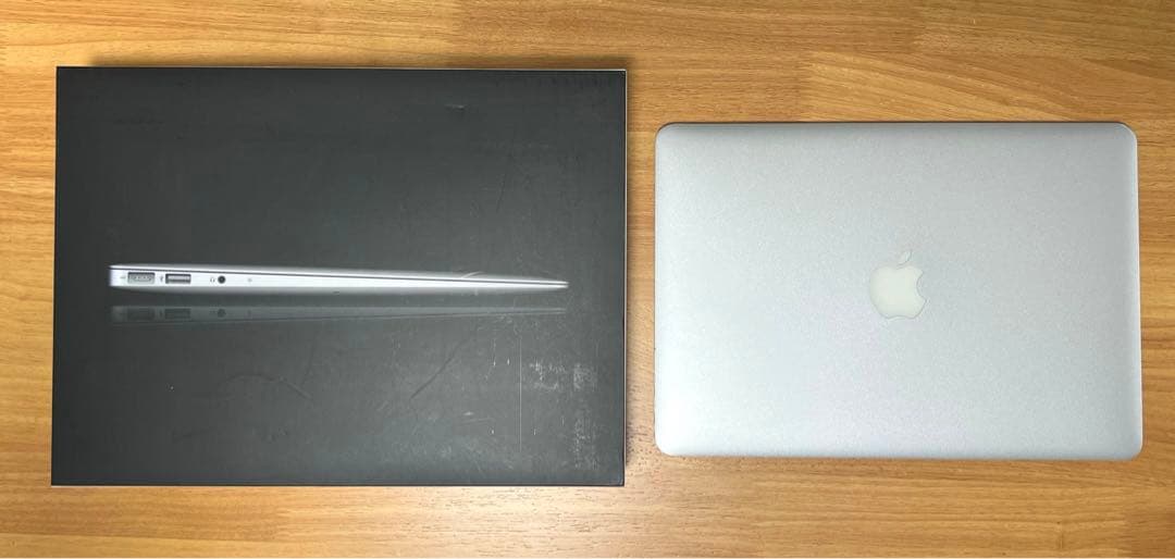 MacBook Air 13インチ Late2010 MC503J/A