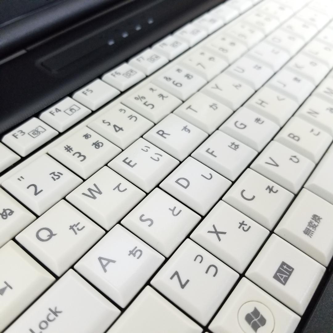 期間限定 新品SSD i5搭載 Win11ノートPC 富士通 (E2215)