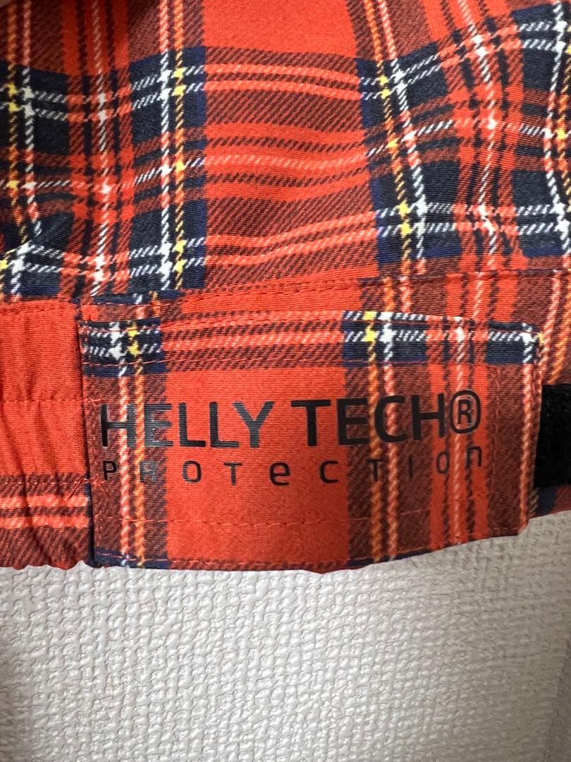 【新品未使用】HELLY HANSEN × SANDRO マウンテンパーカー