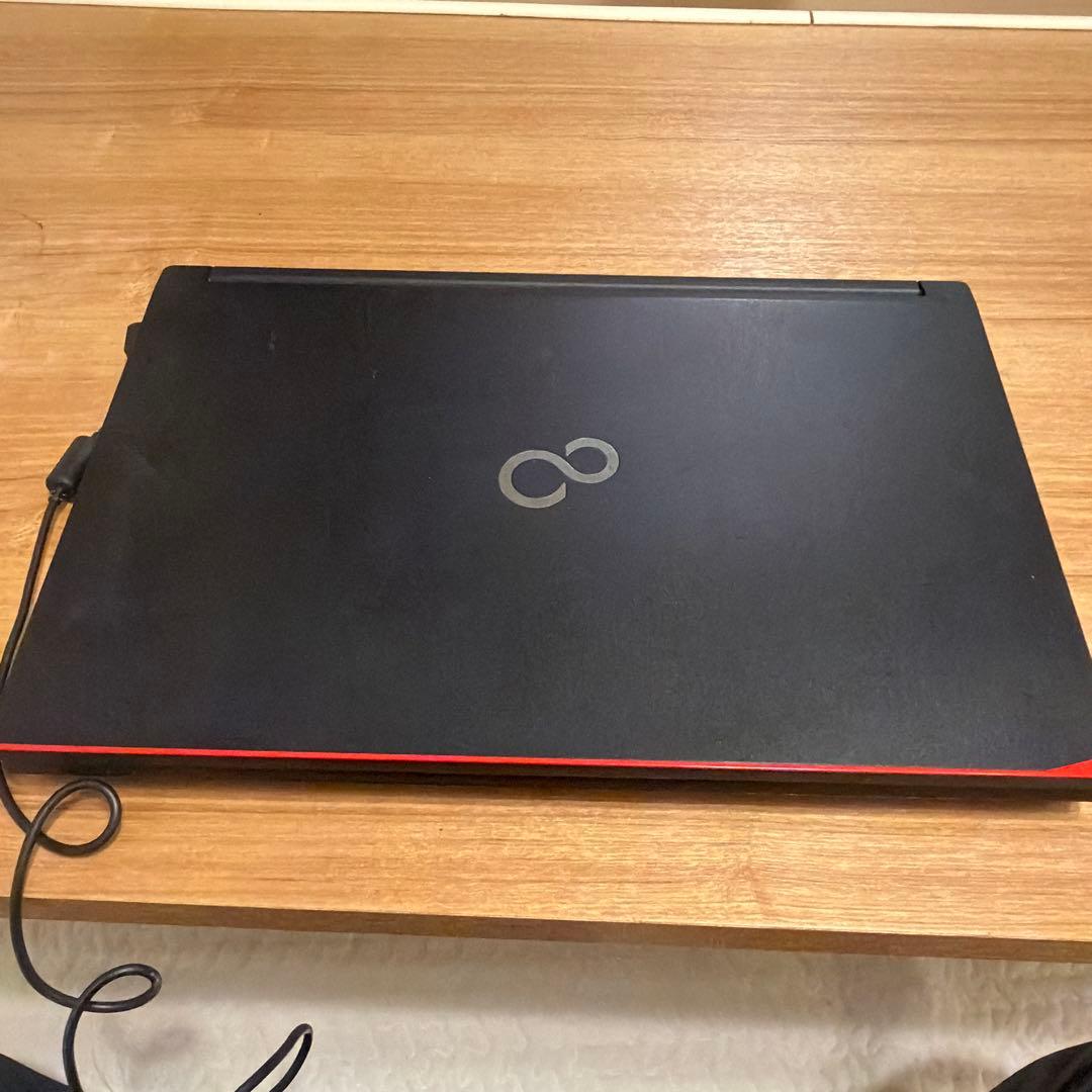 富士通 LIFEBOOK ノートPC ブラック