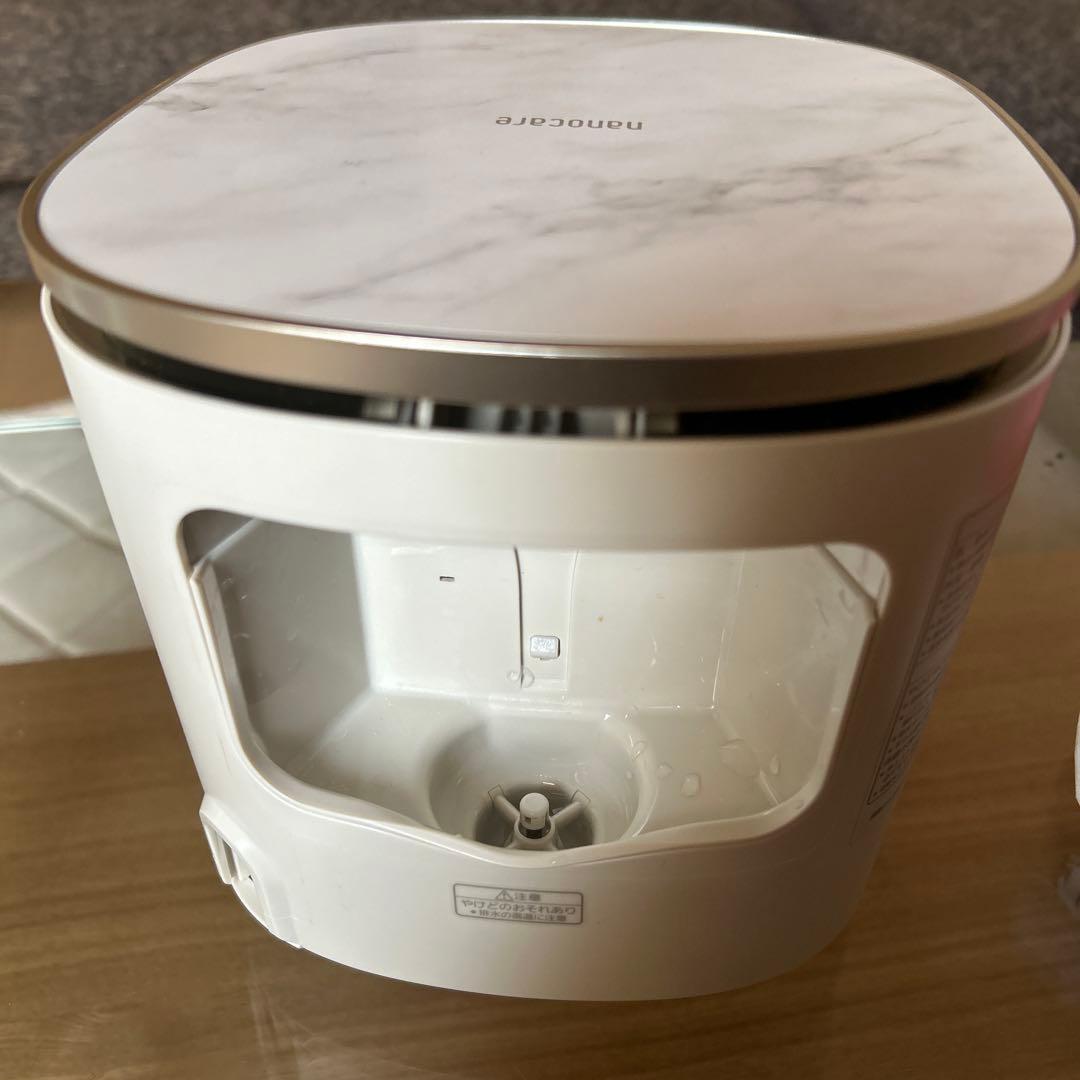 美品！説明書付き。Panasonic フェイススチーマーEH-SA0B