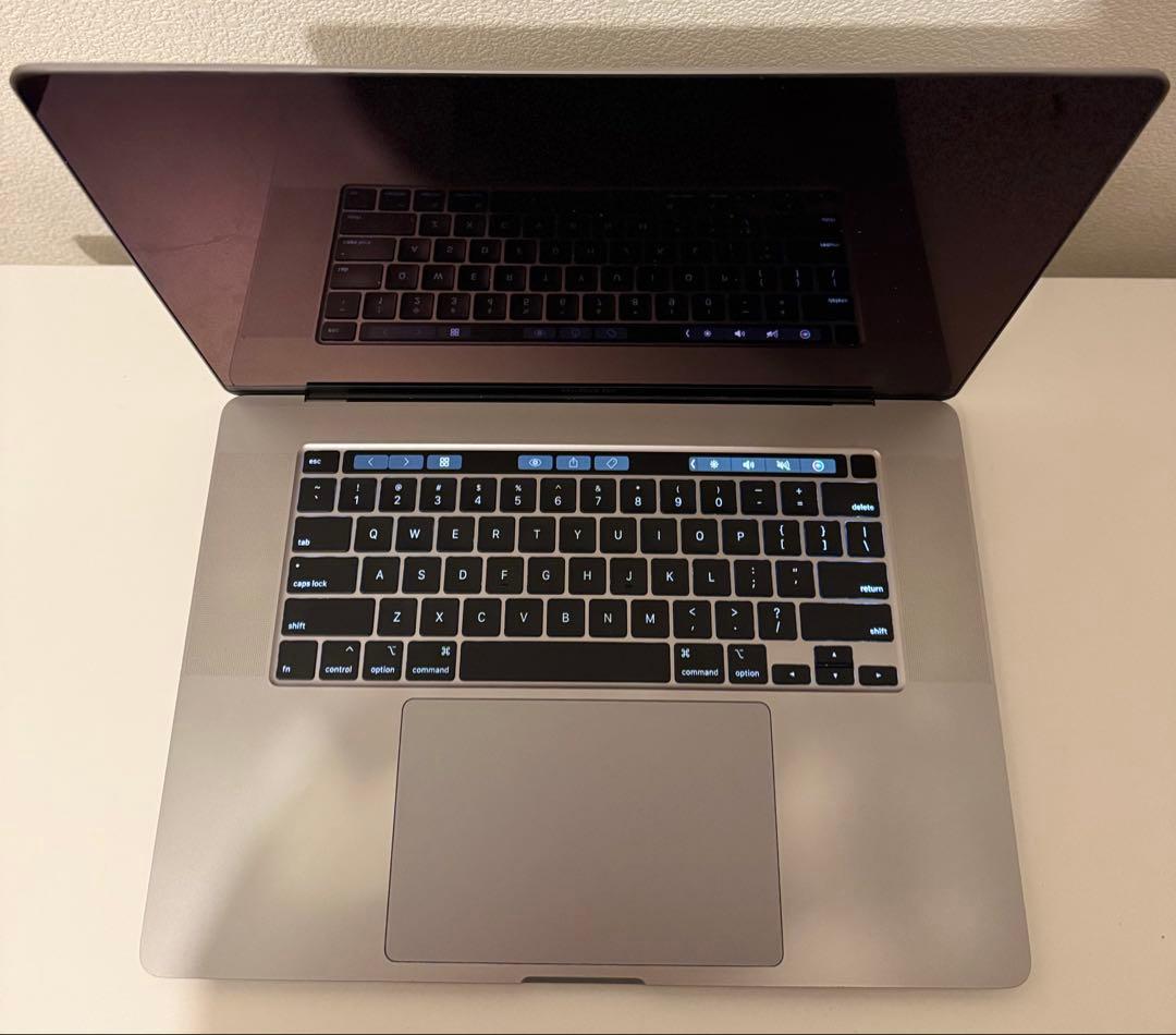 美品 Macbook Pro 2019 16インチ Windows 11 Pro
