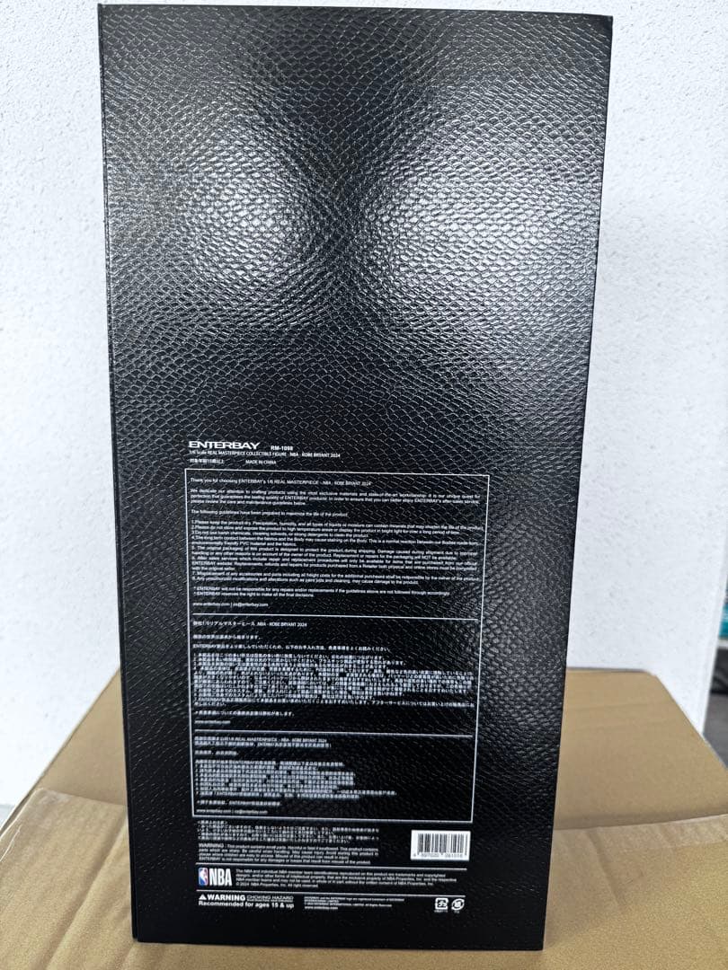 ロス ENTERBAY KOBE BRYANT フィギュア限定版 コービー