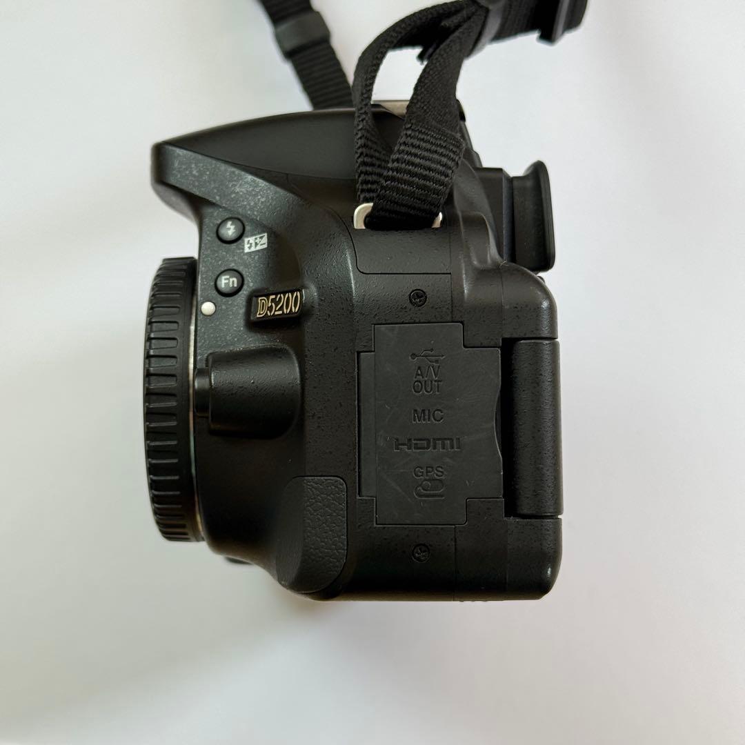 【出品者誕生日セール】 D5200 ダブルズームキット 9,600以下