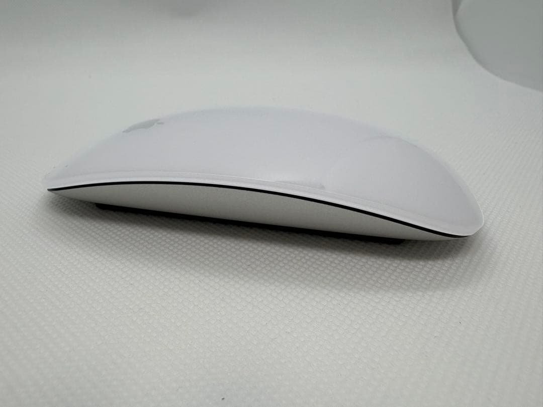 Magic Mouse type-c ホワイト