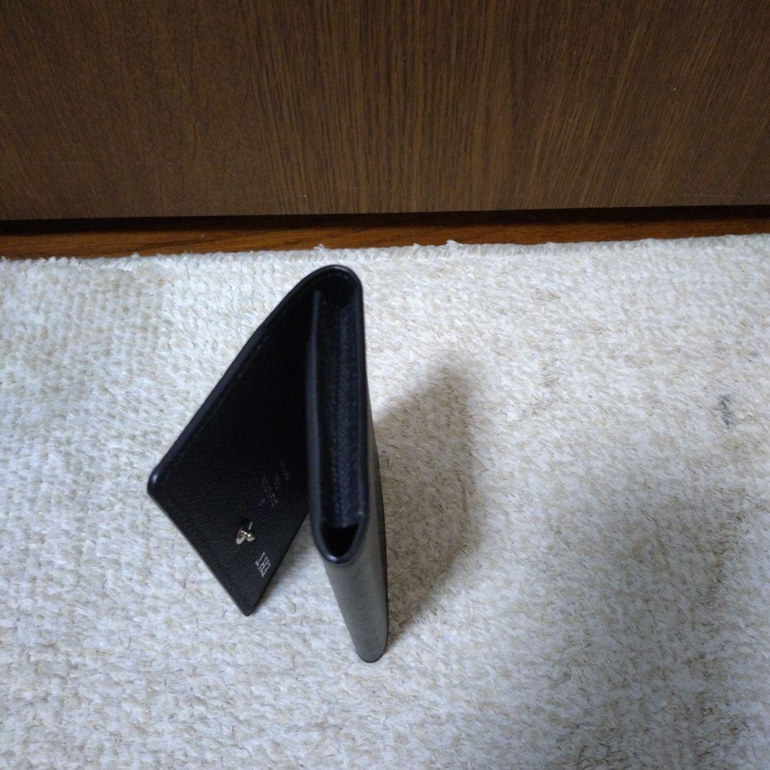 【新型】ルイヴィトン　アンヴェロップカルトドゥヴィジット　エピ　黒　名刺入れ