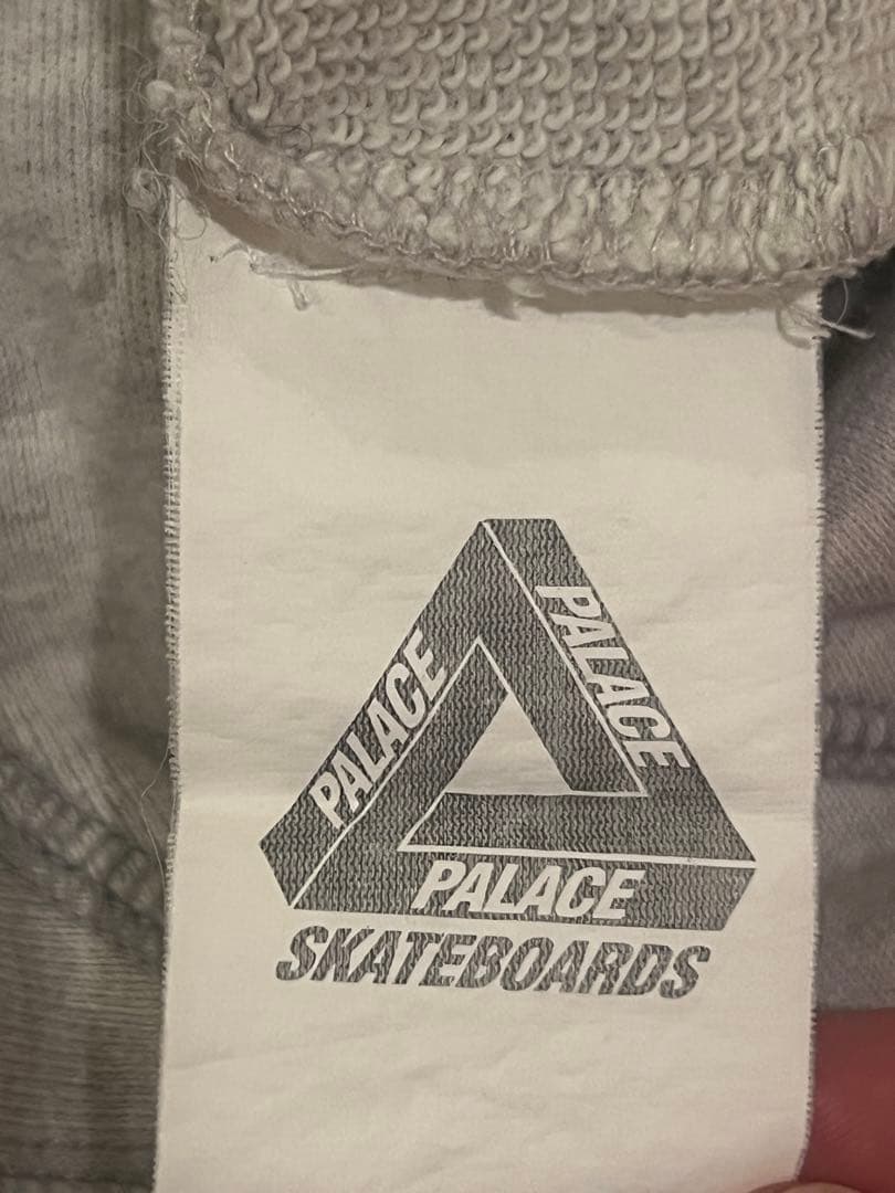 PALACE グレー スウェットシャツ Sサイズ