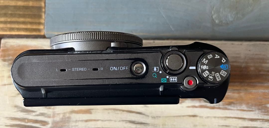 CASIO EXILIM EX-ZR1100 動作確認済　充電池・USB・取説付