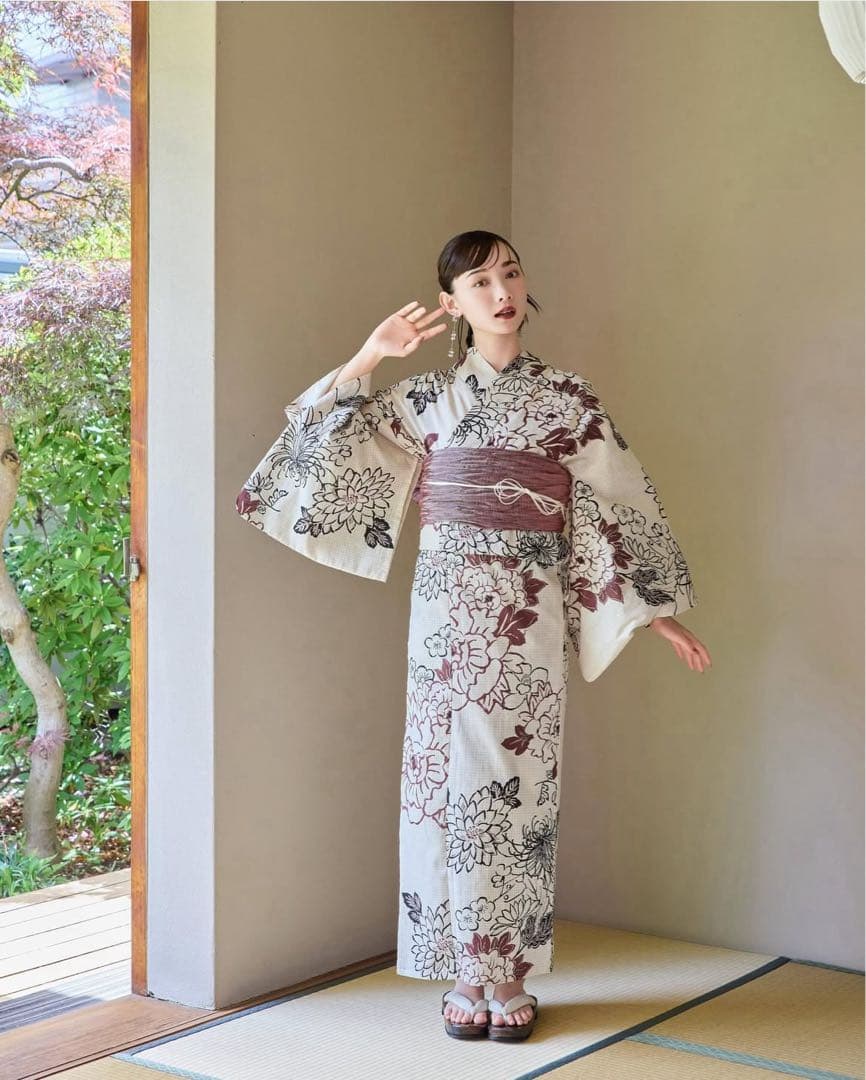 花柄浴衣・帯セット　hinari