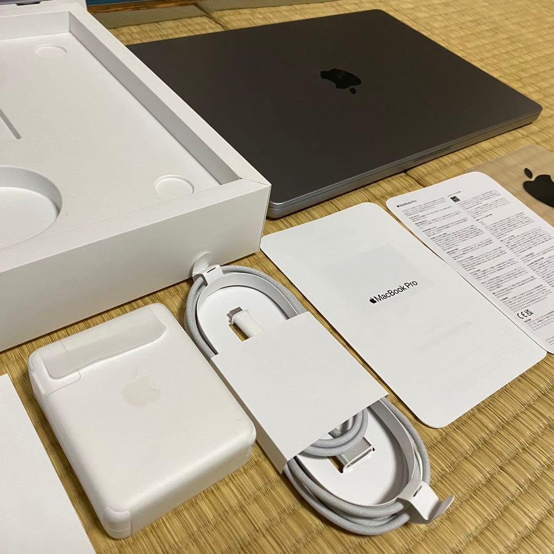 MacBookPro 2021 16インチ M1 Max 64GB 1TBSSD