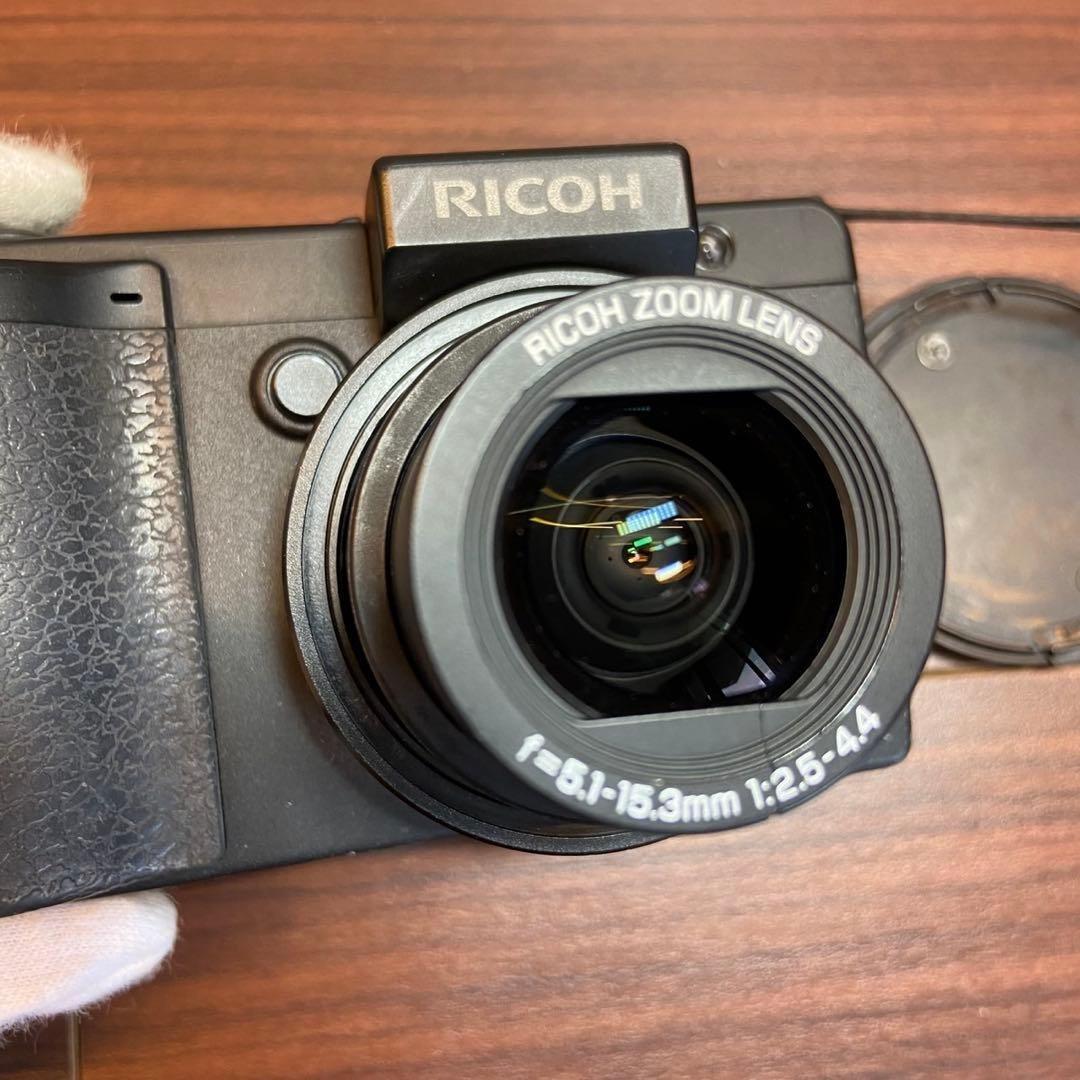 RICOH GX200 デジカメ 4944