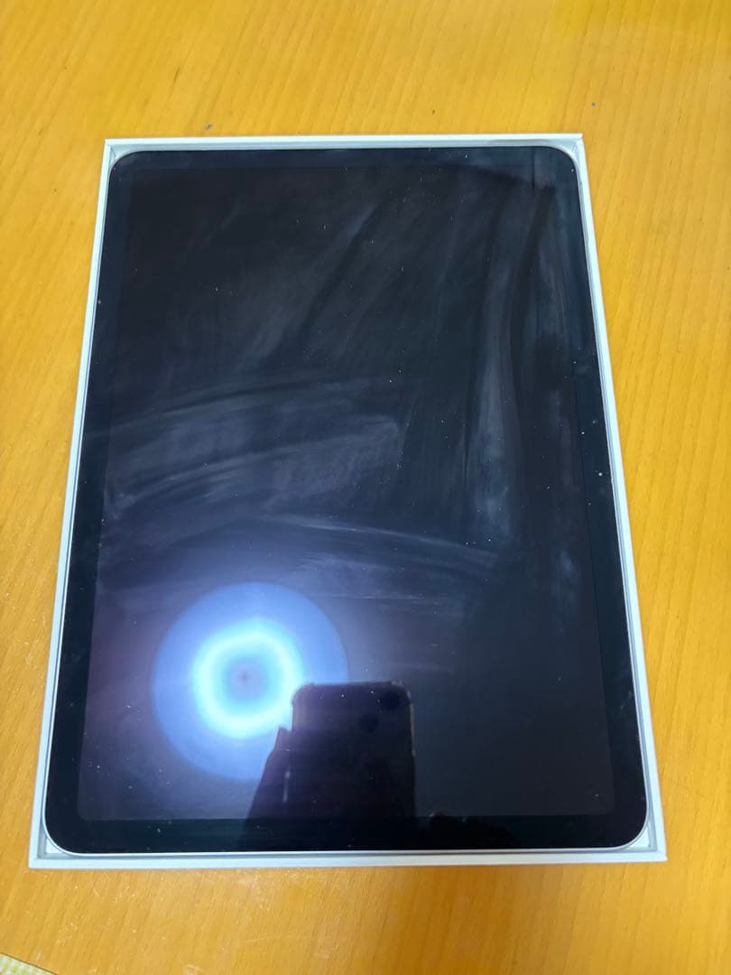 なぐ iPad本体 11インチ ブラック ケース付き