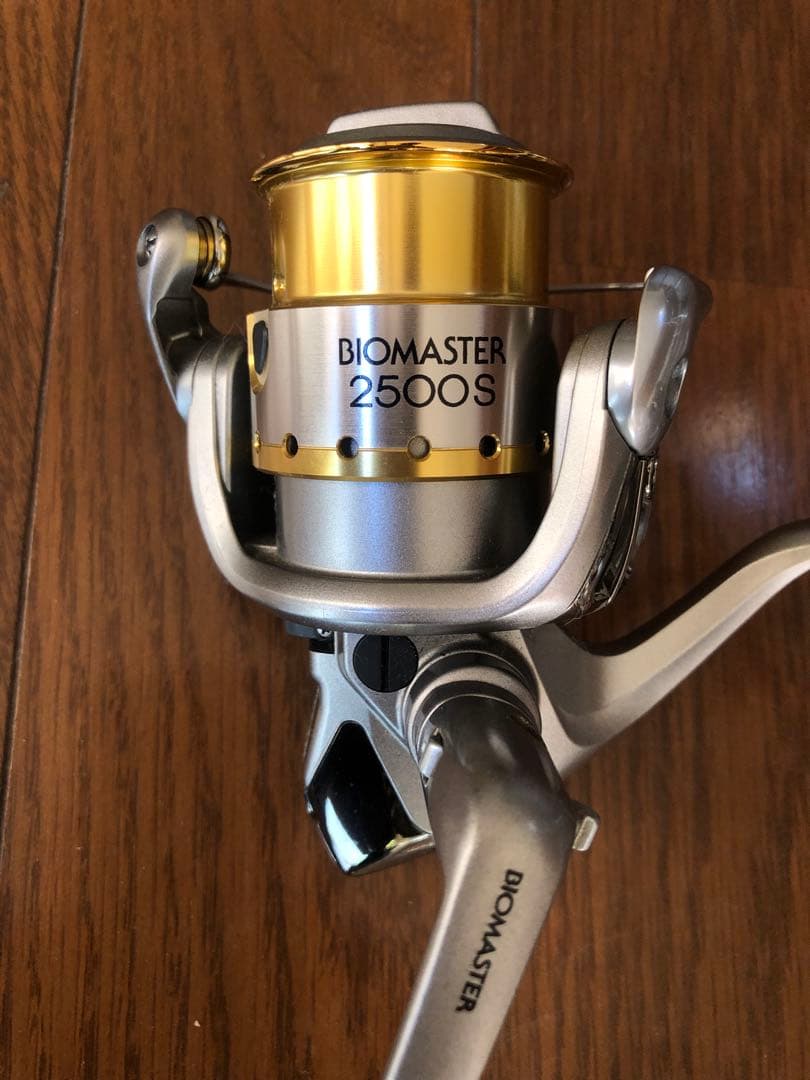シマノ　バイオマスター2500S 　未使用