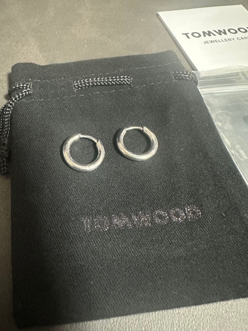 トムウッド　ピアス　クラシックフープ　スモール