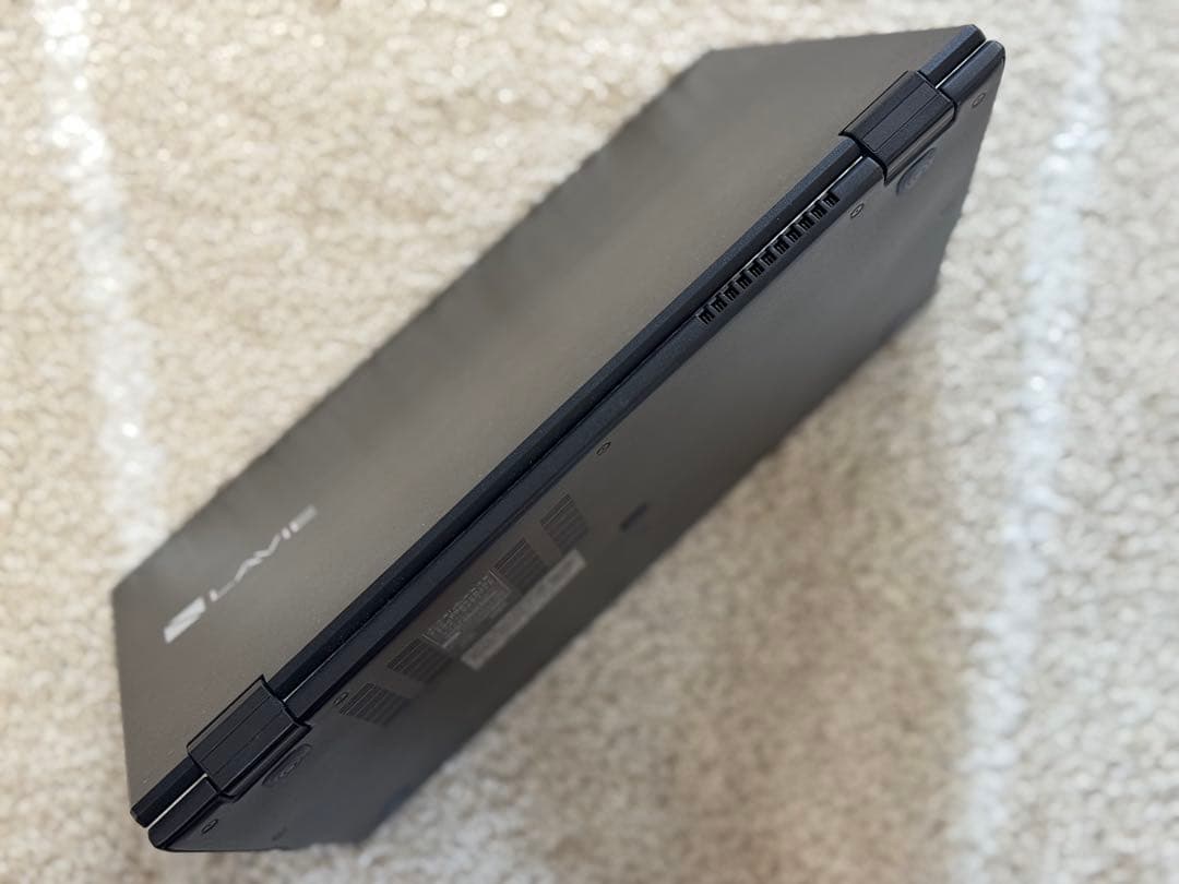 Windowsノート本体 LaVie HZ Hybrid ZERO/Corei7/8GB/256SSD