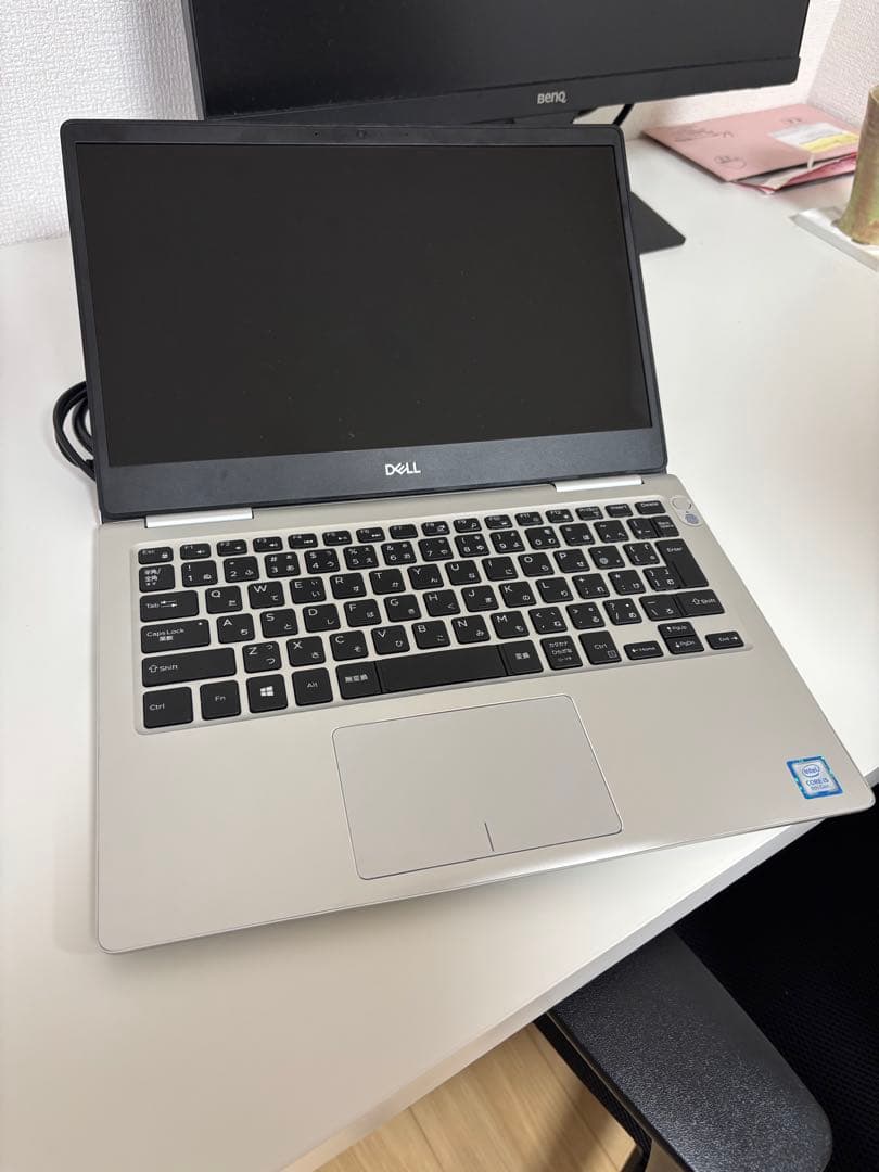 Dell ノートPC Inspiron 7380