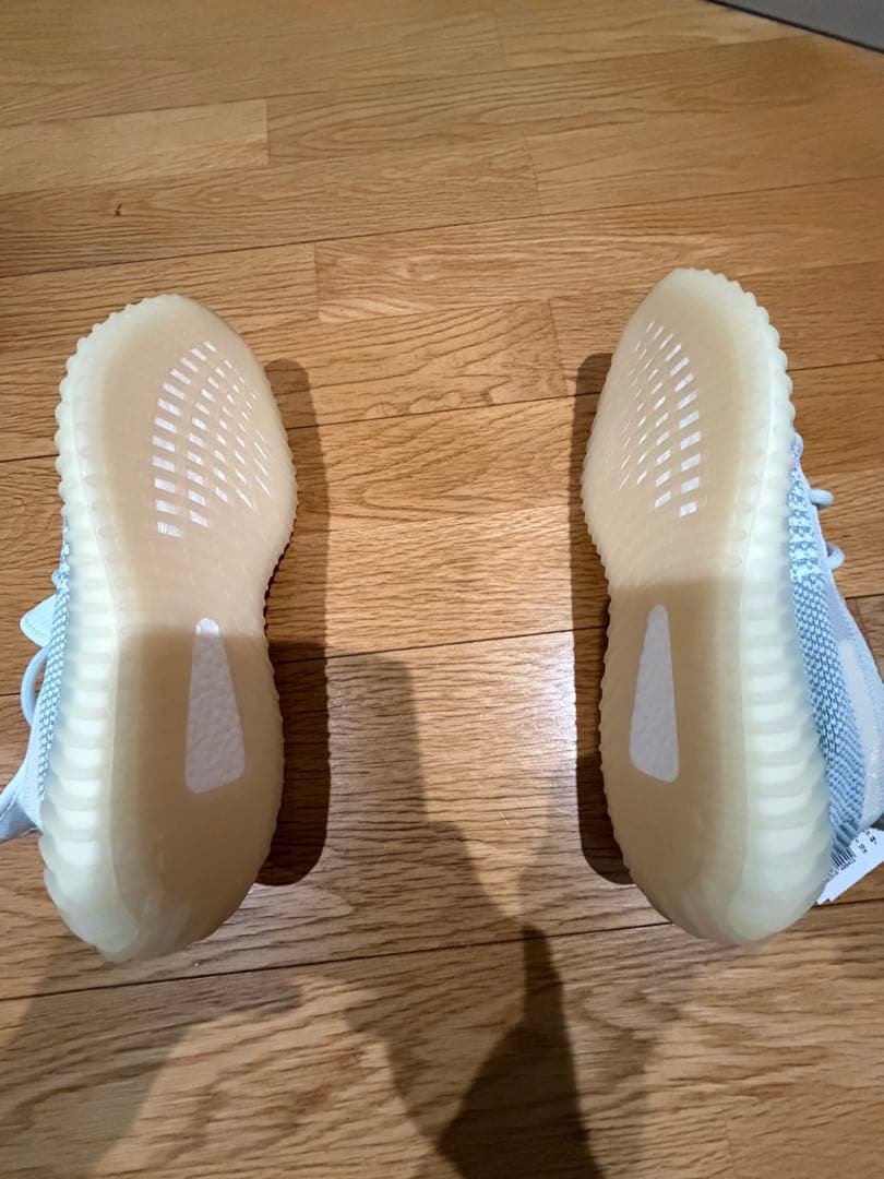靴 adidas YEEZY BOOST 350 V2
