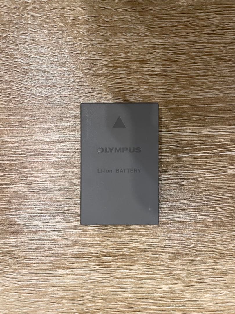 OLYMPUS PEN E-PL10 EZダブルズームキット ホワイト