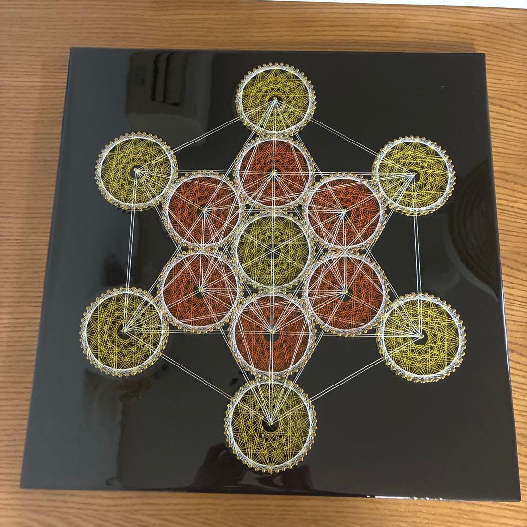 ポンタママ　糸掛曼荼羅　ストリングアート